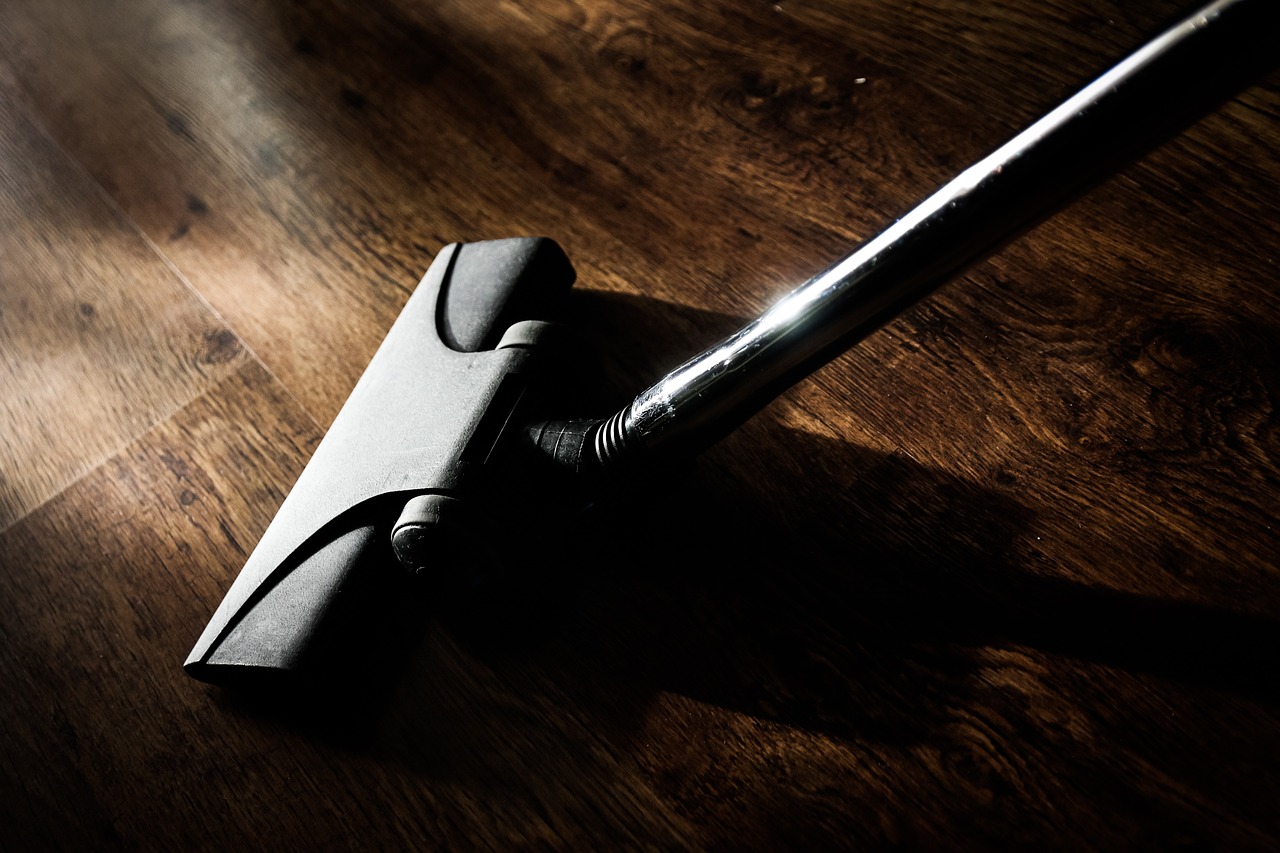 How to Manage and Prioritize Cleaning Tasks in Your Home